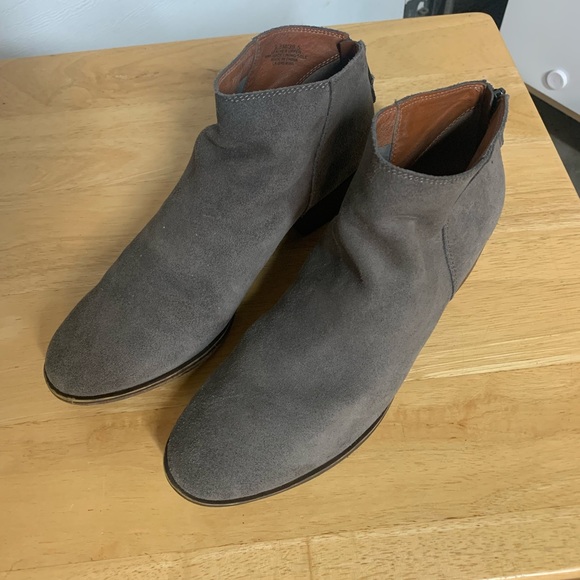 Lucky Brand Booties - Picture 3 of 9